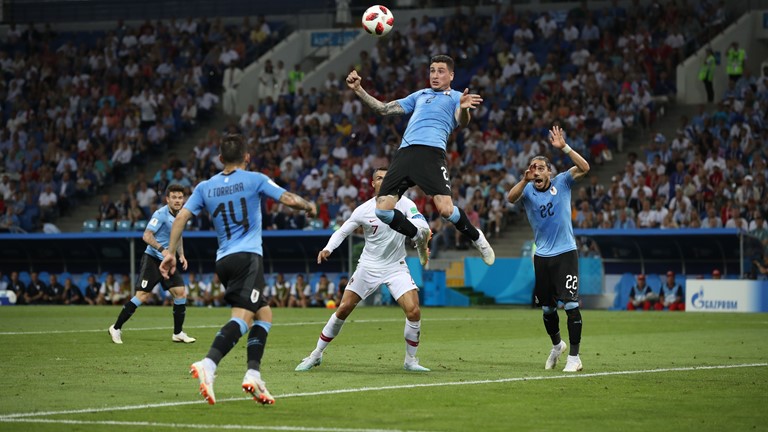 Kết quả Uruguay vs Bồ Đào Nha: Messi “gọi”, Ronaldo “trả lời”